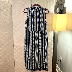 Unique blue and white geometric print sleeveless dress